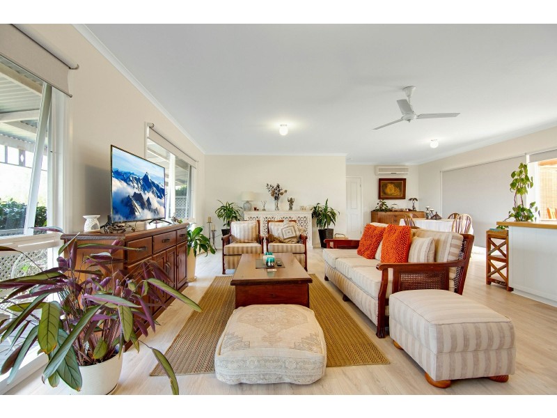 10 & 10A Lake Fair Rise, Newlands Arm VIC 3875