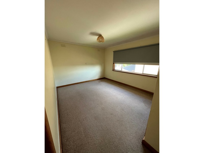 Unit 2/12 Mcmillan Grove, Paynesville VIC 3880