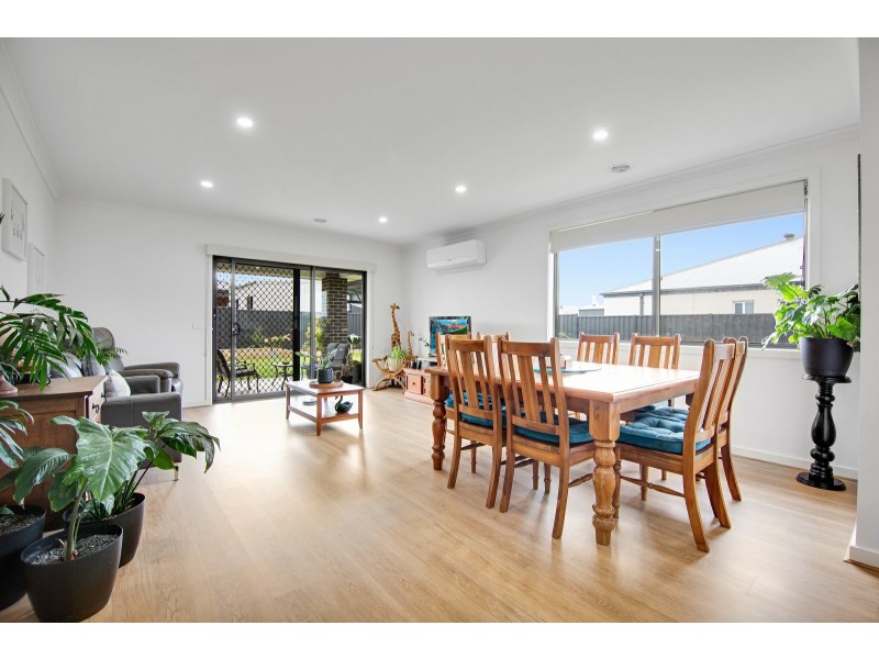 7 Twomey Place, Paynesville VIC 3880