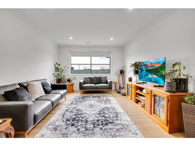 7 Twomey Place, Paynesville VIC 3880