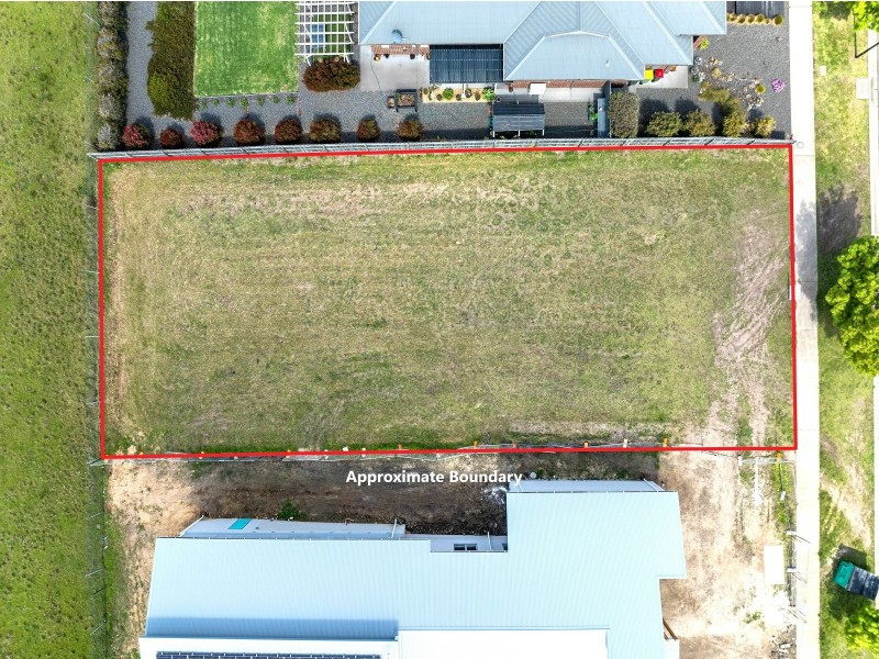 16 Eagle Bay Terrace, Paynesville VIC 3880
