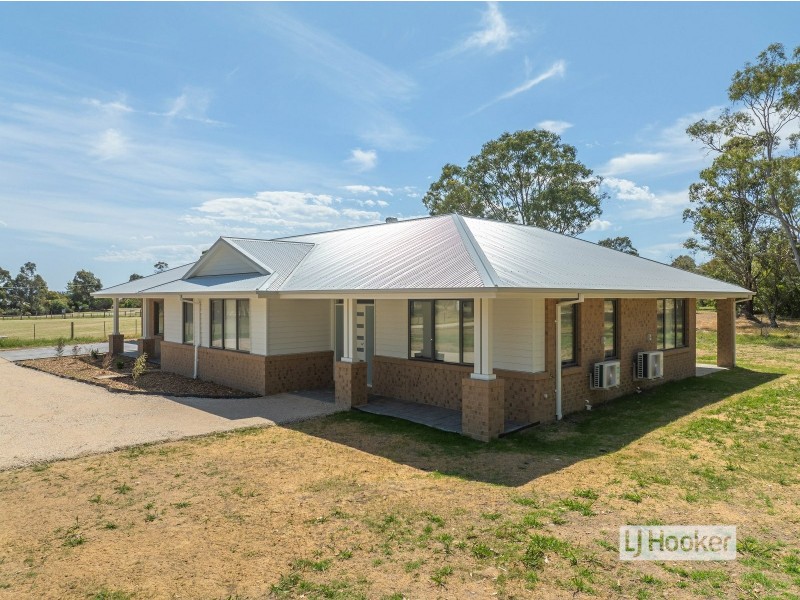 3 Lake Victoria Road, Eagle Point VIC 3878