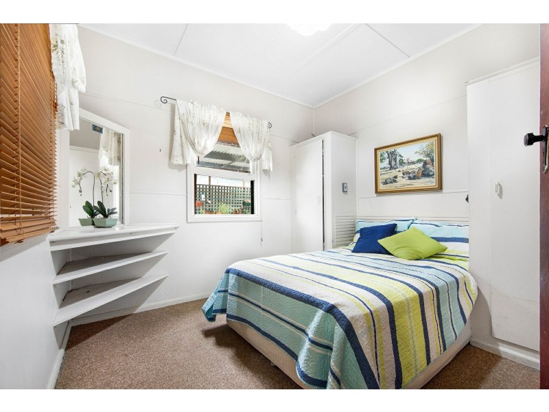 51 Sixth Avenue, Raymond Island VIC 3880