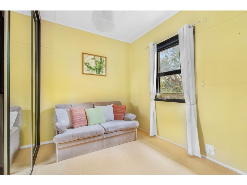 51 Sixth Avenue, Raymond Island VIC 3880