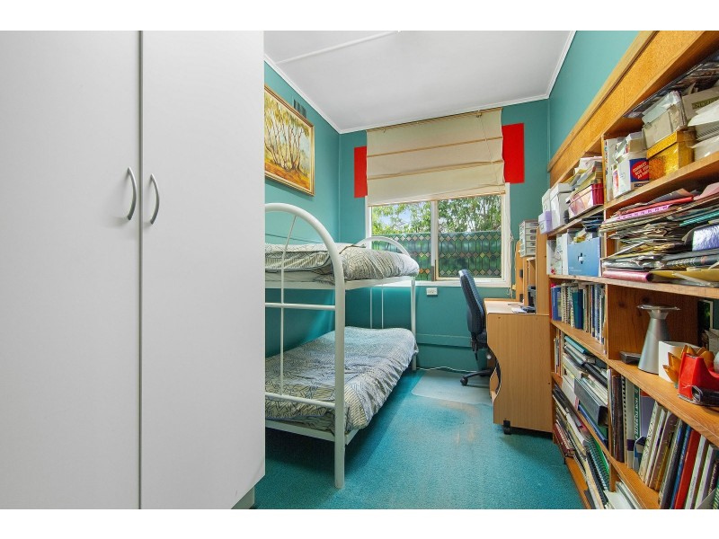 51 Sixth Avenue, Raymond Island VIC 3880