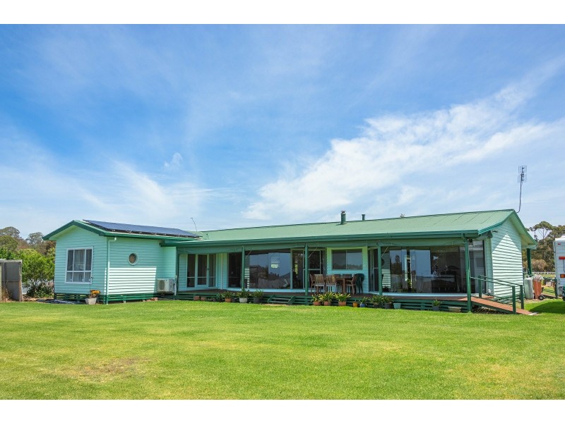 90 Rivermouth Road, Eagle Point VIC 3878