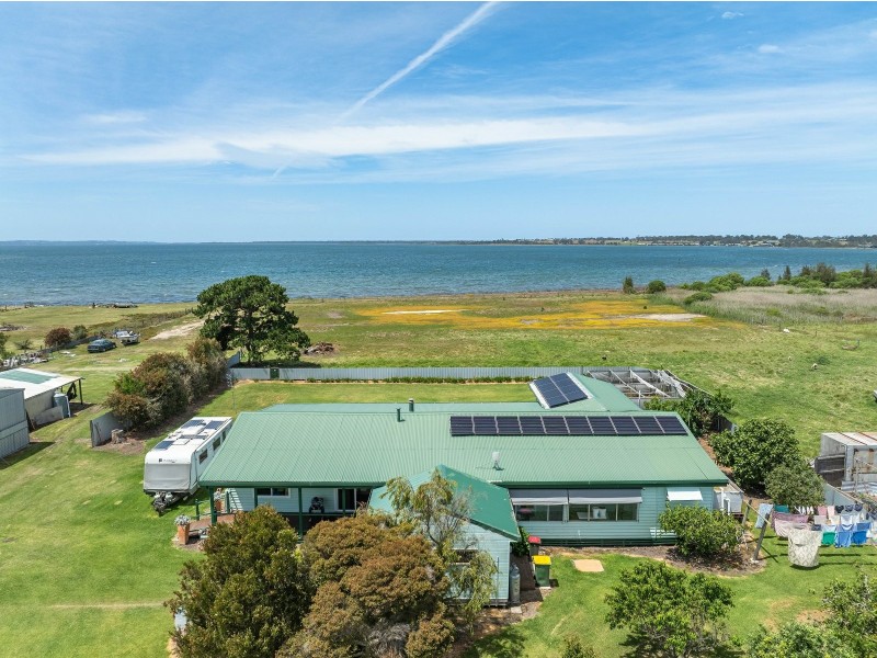 90 Rivermouth Road, Eagle Point VIC 3878