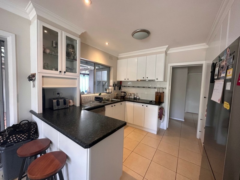 35 School Road, Eagle Point VIC 3878