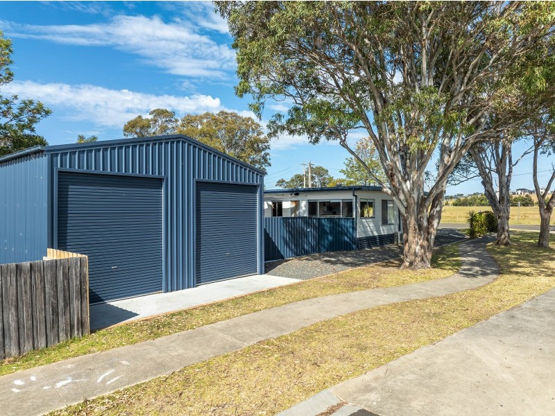 101 Bay Road, Eagle Point VIC 3878