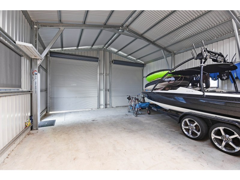 101 Bay Road, Eagle Point VIC 3878