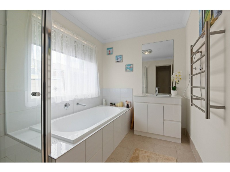 13 Digney Street, Paynesville VIC 3880