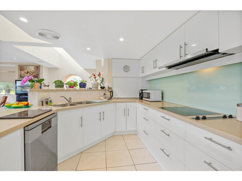 16 Lake Victoria Road, Eagle Point VIC 3878