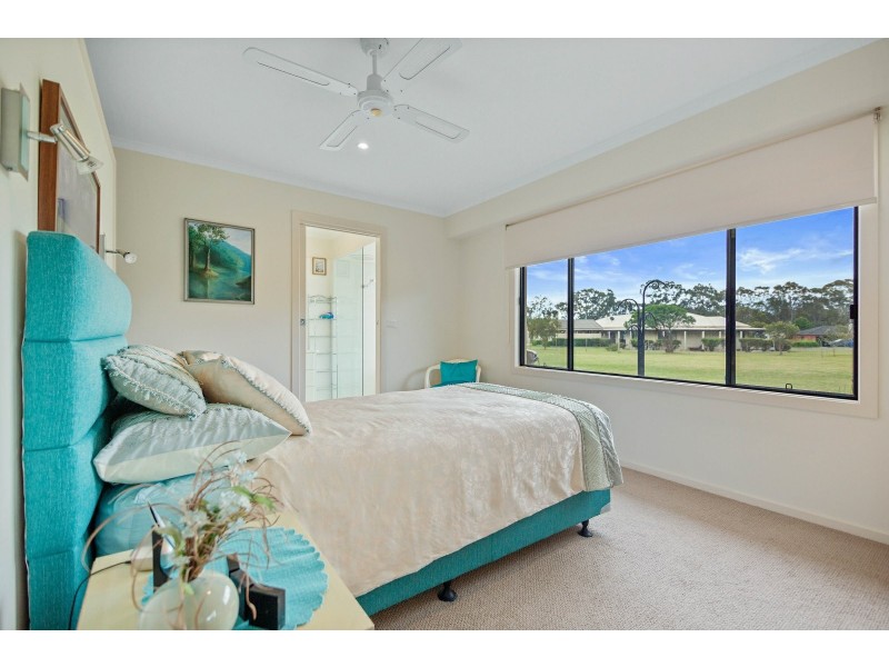 16 Lake Victoria Road, Eagle Point VIC 3878