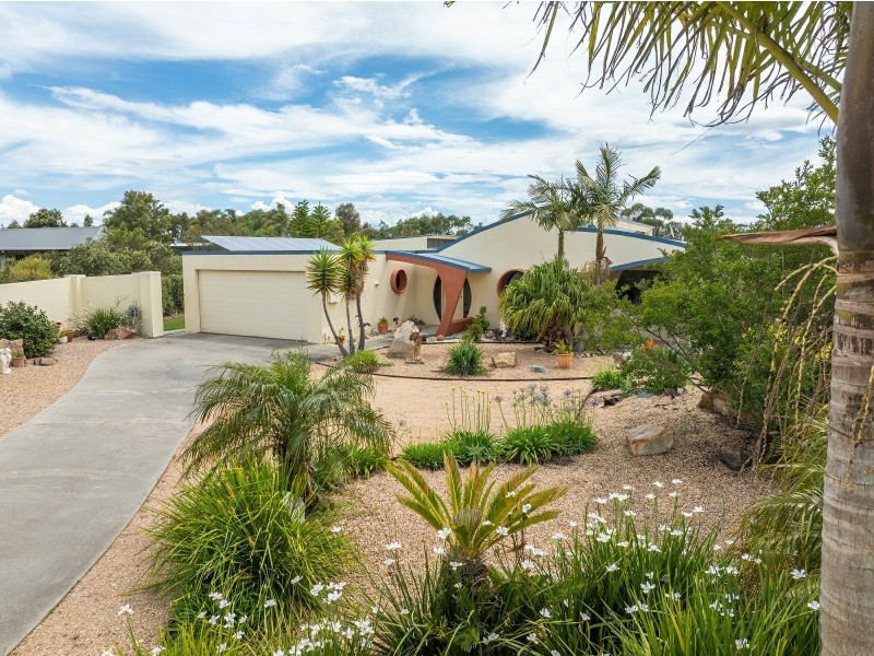 16 Lake Victoria Road, Eagle Point VIC 3878