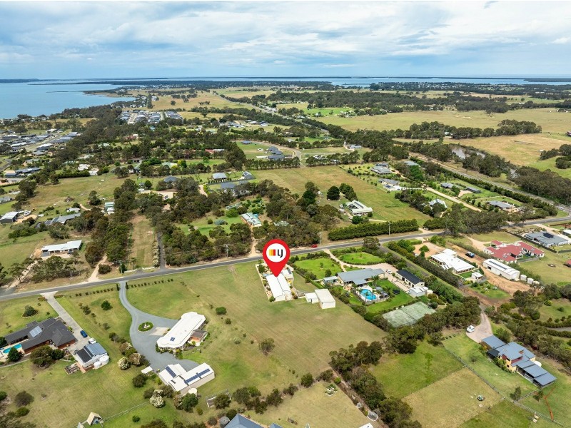 16 Lake Victoria Road, Eagle Point VIC 3878