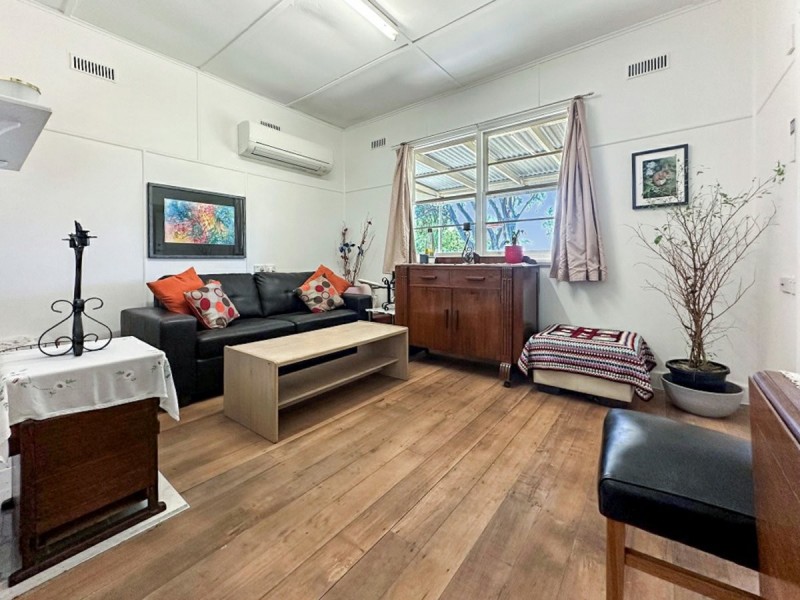 38 Eighth Avenue, Raymond Island VIC 3880