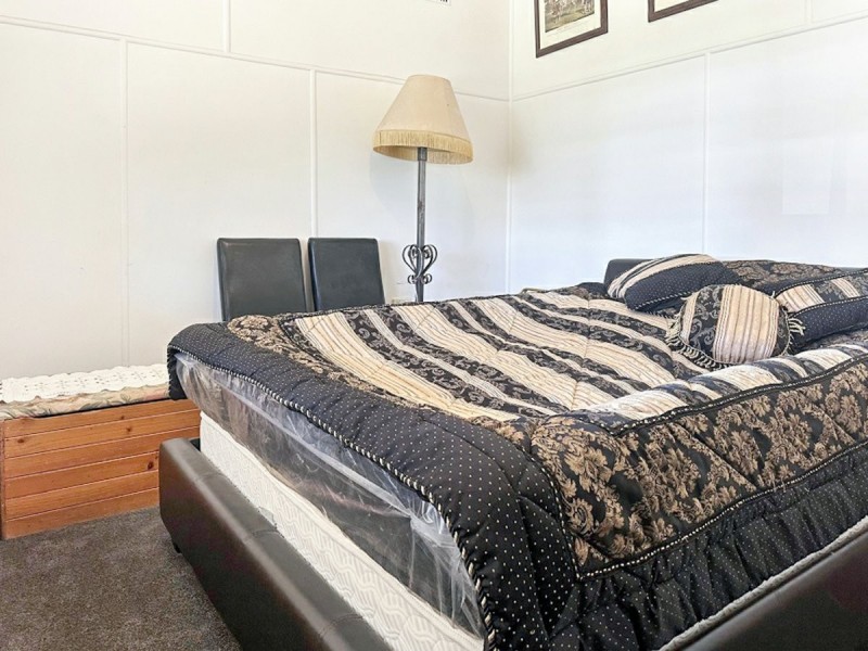 38 Eighth Avenue, Raymond Island VIC 3880