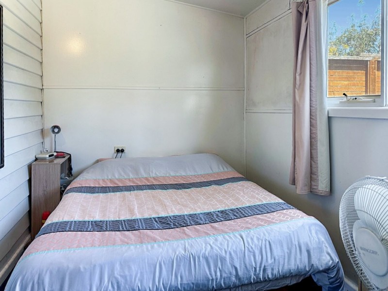 38 Eighth Avenue, Raymond Island VIC 3880