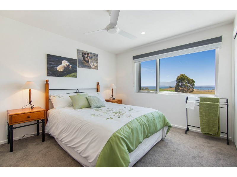 13 Driftwood Close, Paynesville VIC 3880