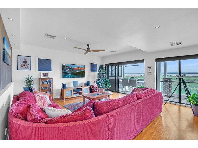 10 View Street, Paynesville VIC 3880