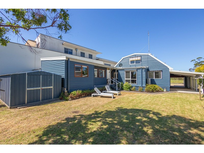 71 Slip Road, Paynesville VIC 3880