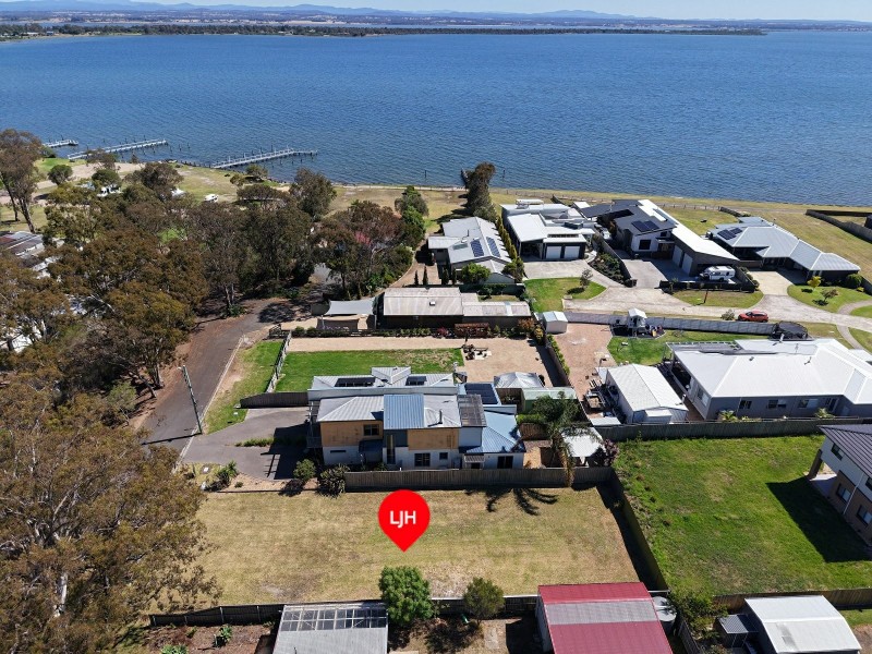7 Green Court, Eagle Point VIC 3878