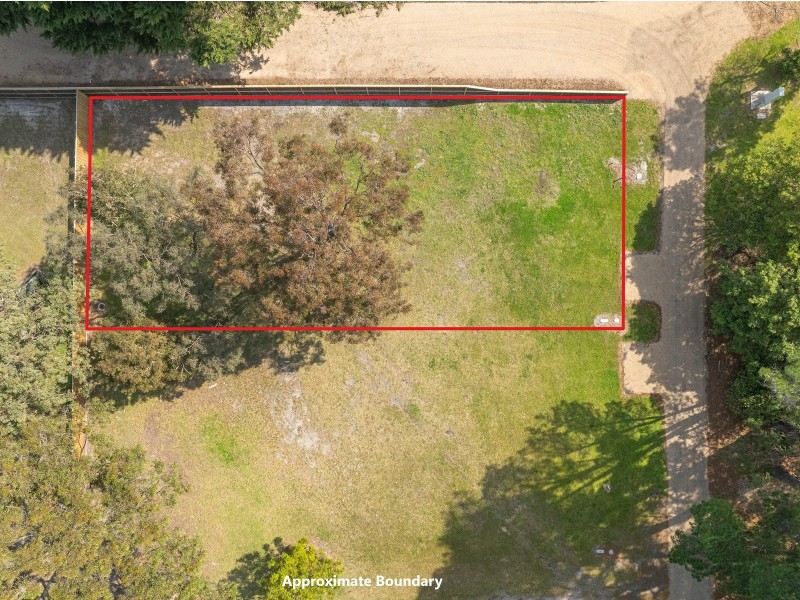 2D Backwater Court, Paynesville VIC 3880