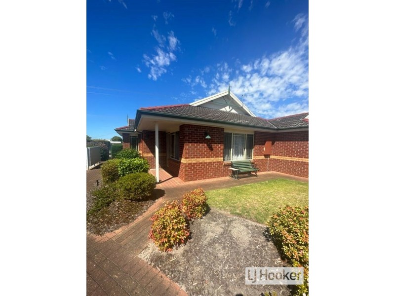 24/1-5 Canal Road, Paynesville VIC 3880