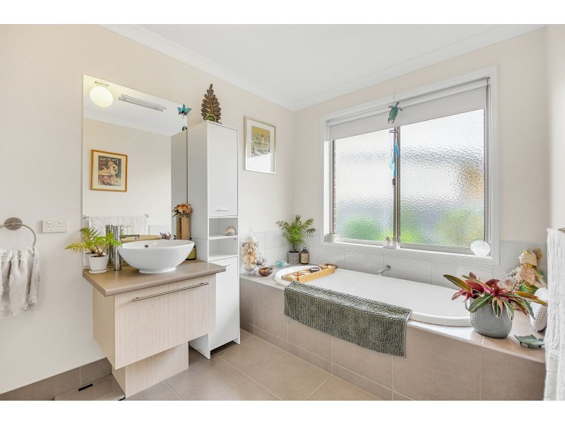 7 Horizon Way, Newlands Arm VIC 3875