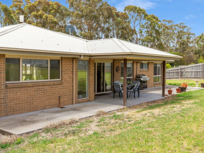 1302 Forge Creek Road, Eagle Point VIC 3878