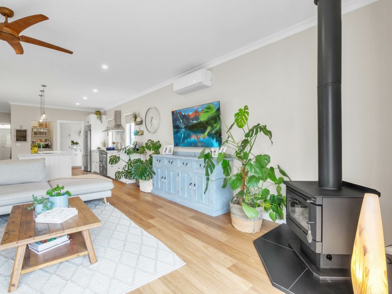 8 Seagreen Close, Eagle Point VIC 3878