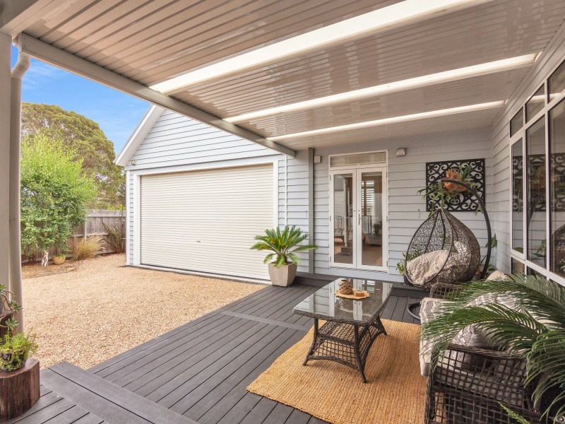8 Seagreen Close, Eagle Point VIC 3878