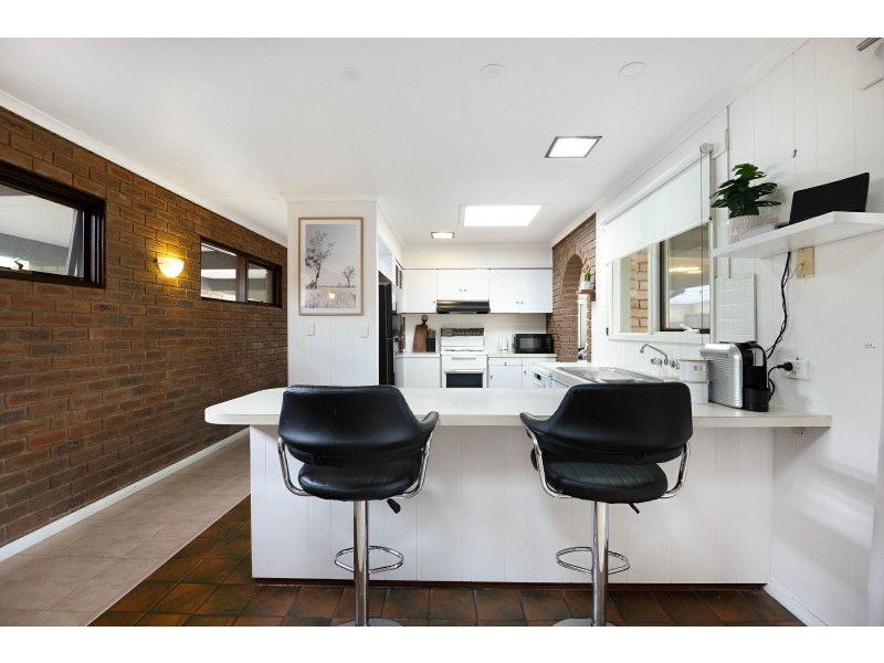 27 Gilsenan Street, Paynesville VIC 3880