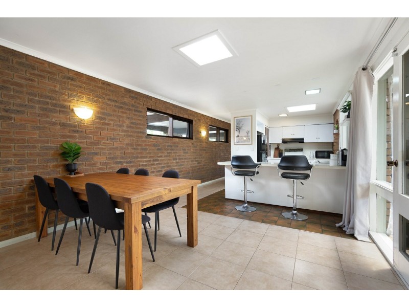 27 Gilsenan Street, Paynesville VIC 3880