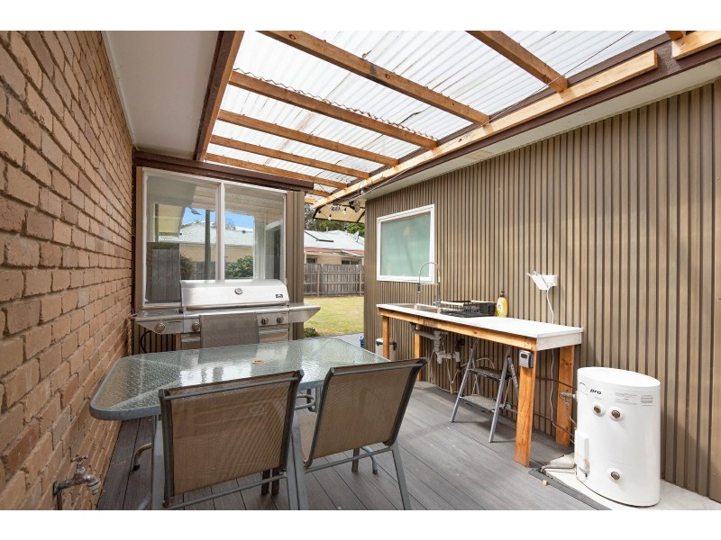 27 Gilsenan Street, Paynesville VIC 3880