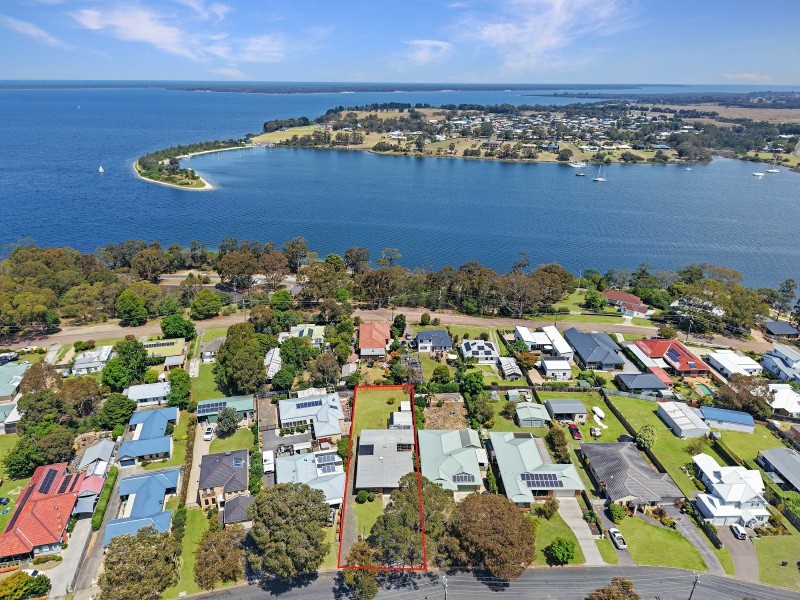 27 Gilsenan Street, Paynesville VIC 3880