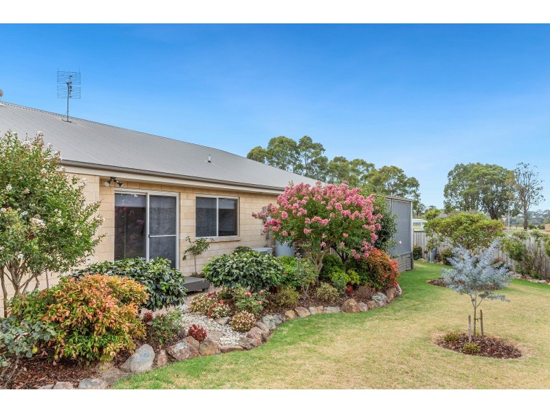 18 Landfall Avenue, Newlands Arm VIC 3875