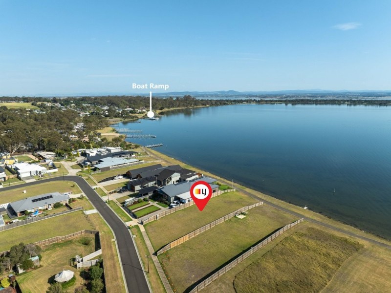 19 Yalca Mews, Eagle Point VIC 3878