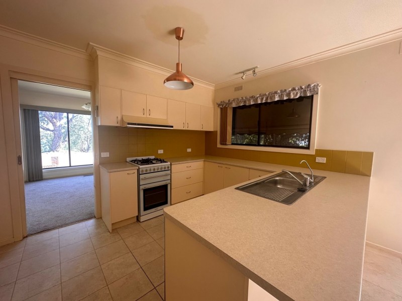 50 Newlands Drive, Paynesville VIC 3880