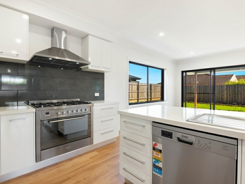 5/6 Hayman Place, Paynesville VIC 3880