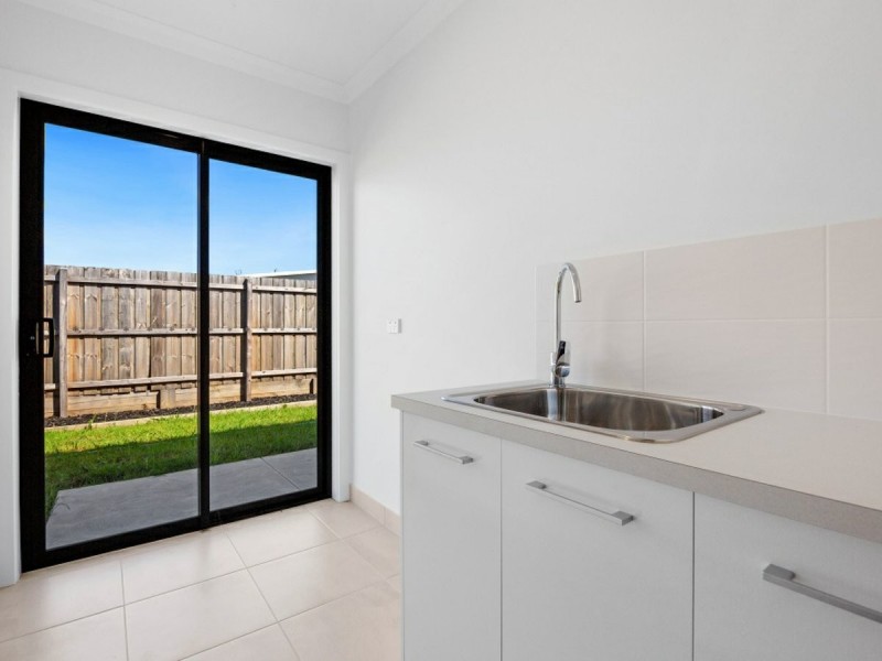 4/6 Hayman Place, Paynesville VIC 3880