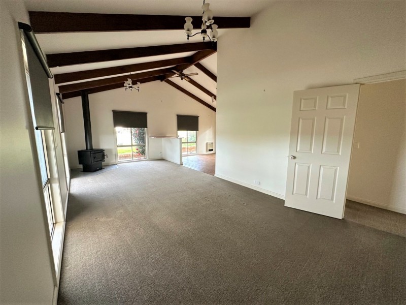 9 Midway Avenue, Newlands Arm VIC 3875