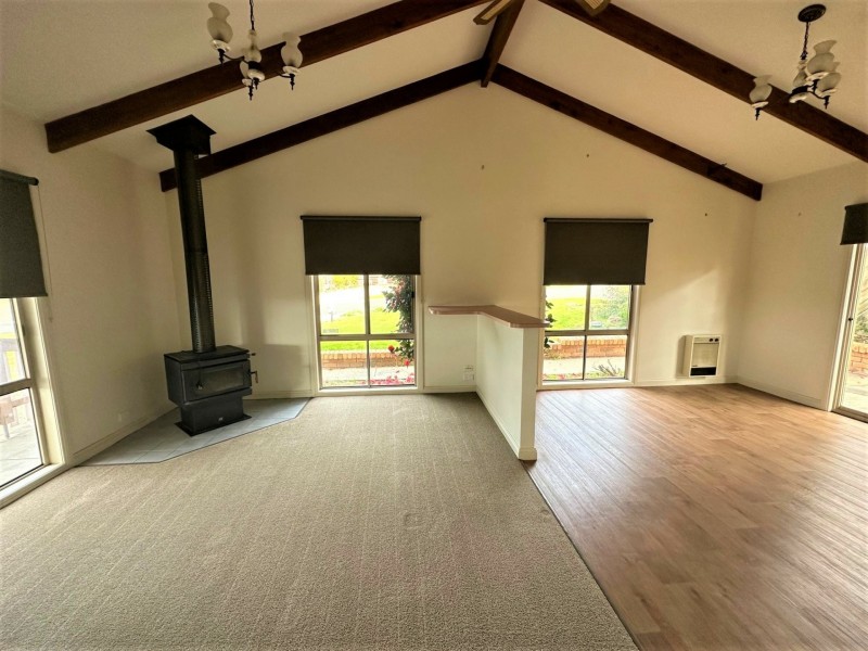 9 Midway Avenue, Newlands Arm VIC 3875