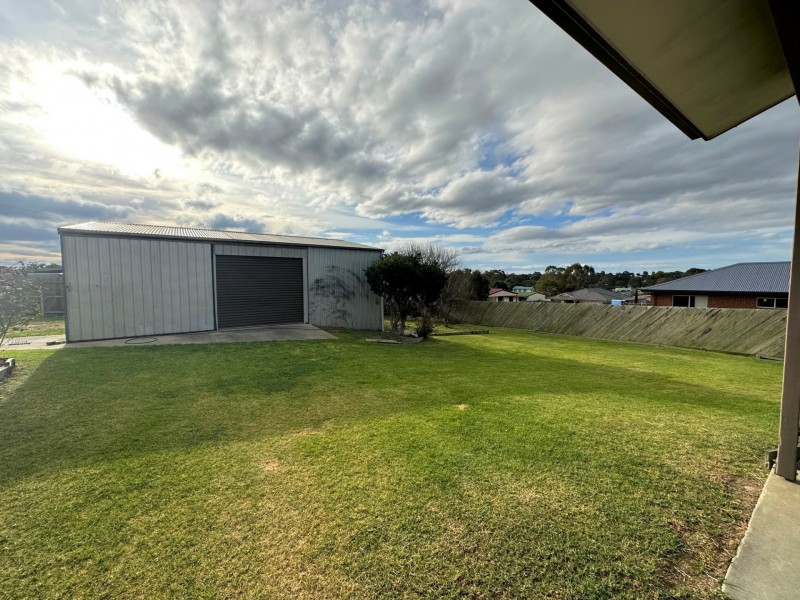 9 Midway Avenue, Newlands Arm VIC 3875