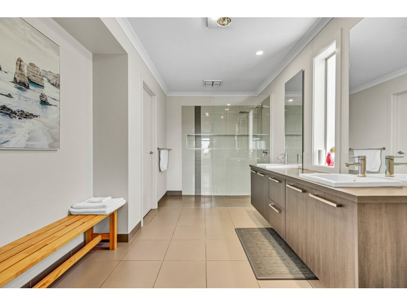 25 The Inlet, Paynesville VIC 3880