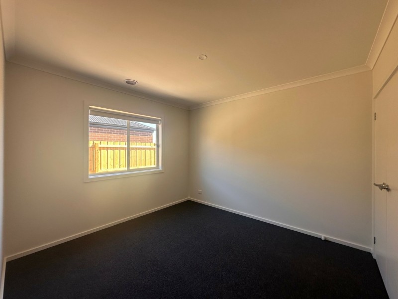 17 Bottlebrush Way, Lucknow VIC 3875