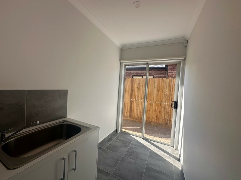 17 Bottlebrush Way, Lucknow VIC 3875