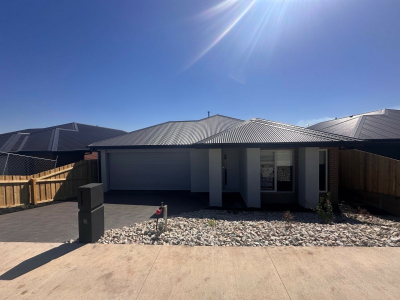 17 Bottlebrush Way, Lucknow VIC 3875