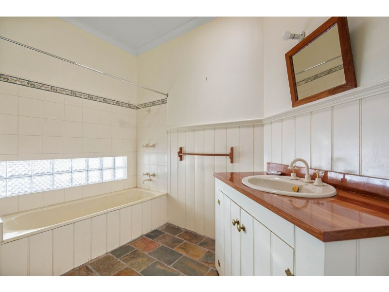 153 Western Boulevard, Raymond Island VIC 3880