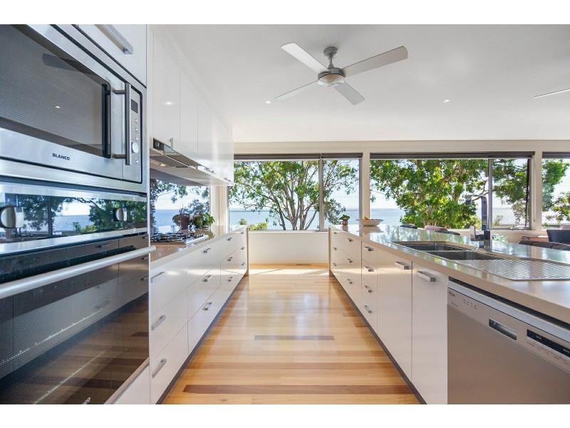 176 Bay Road, Eagle Point VIC 3878